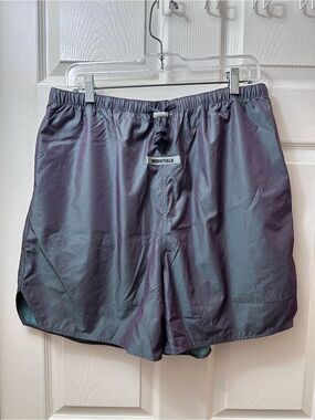Fear Of God FOG ESSENTIALS Reflective Volley Shorts - Iridescent Men’s Large